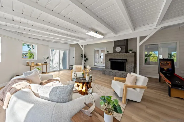 10104 Cristobal Dr, Spring Valley, California 91977
