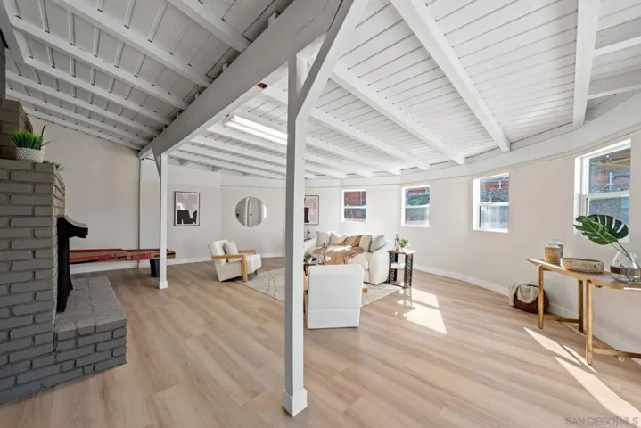 10104 Cristobal Dr, Spring Valley, California 91977