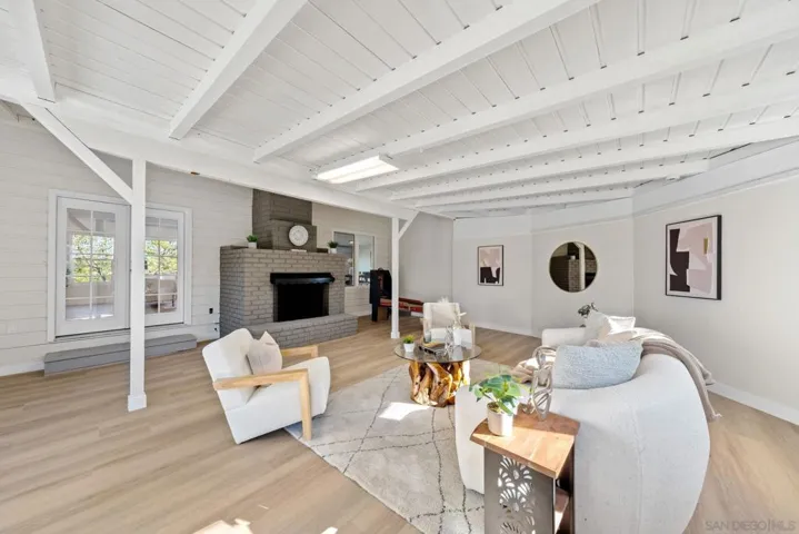 10104 Cristobal Dr, Spring Valley, California 91977