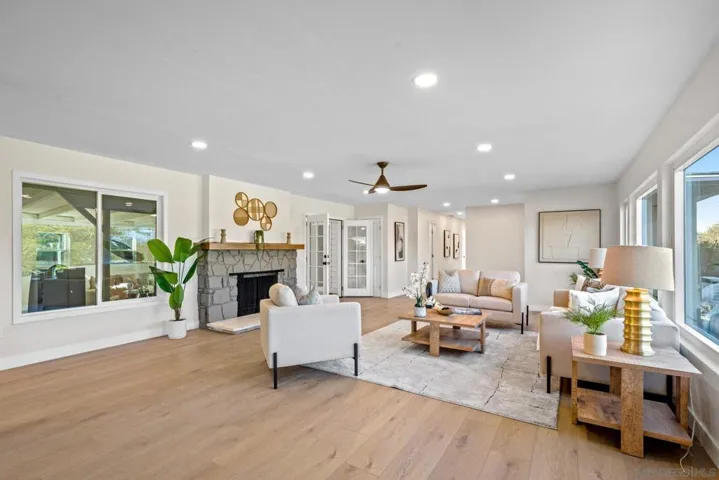 10104 Cristobal Dr, Spring Valley, California 91977