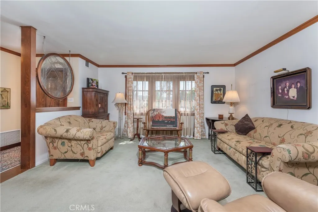 13925 Branton Place, Sherman Oaks, California 91423 home-pic-6