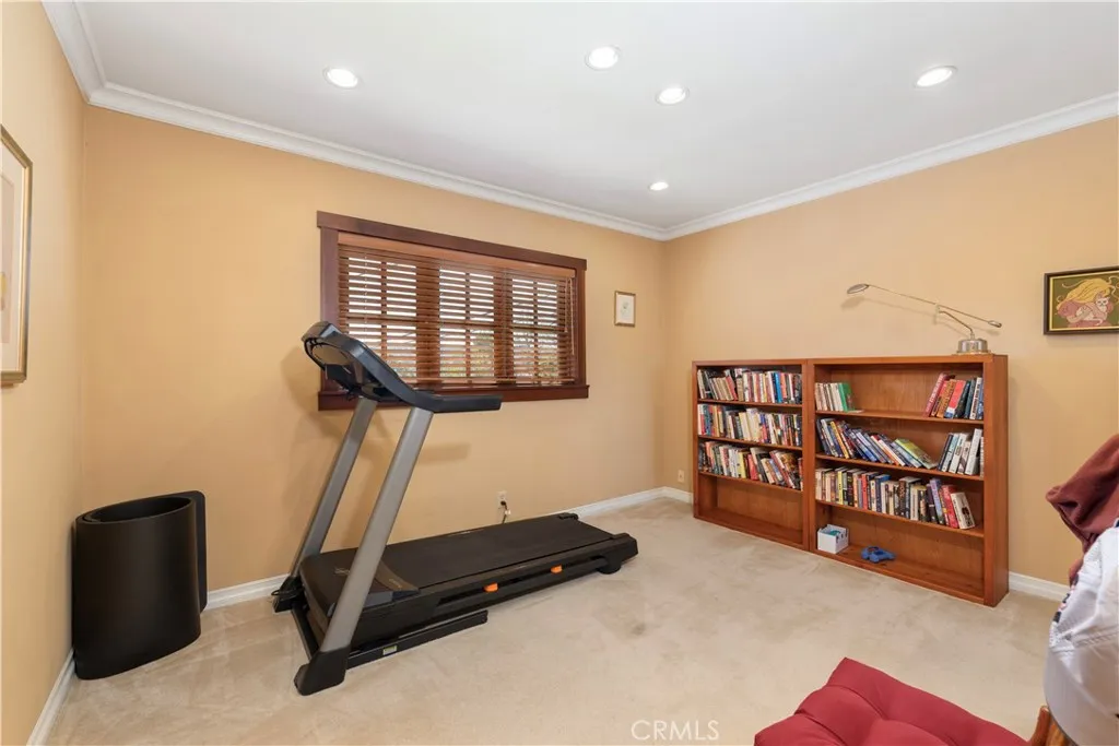 13925 Branton Place, Sherman Oaks, California 91423 home-pic-22
