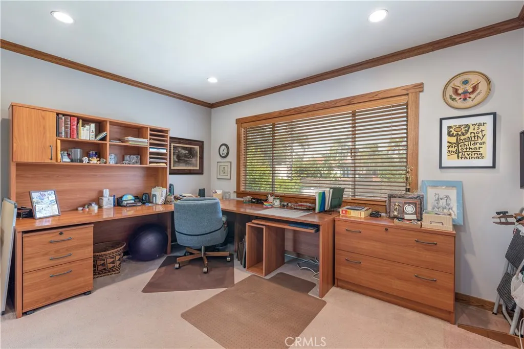 13925 Branton Place, Sherman Oaks, California 91423 home-pic-23