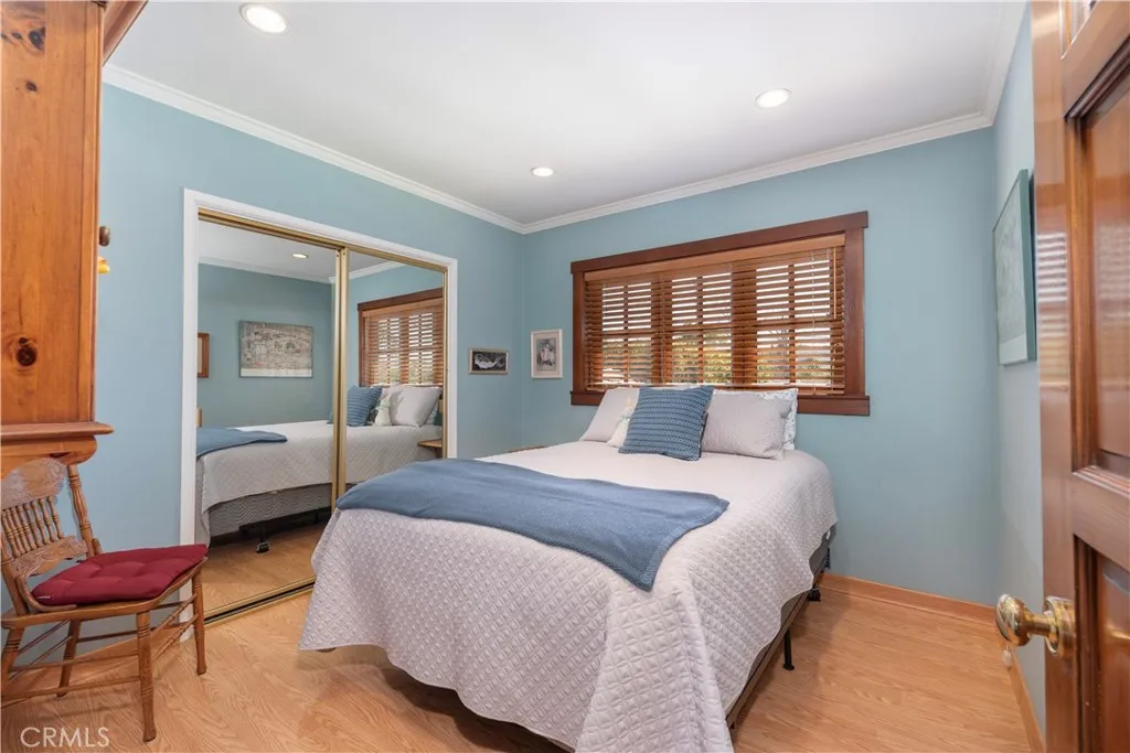 13925 Branton Place, Sherman Oaks, California 91423 home-pic-21