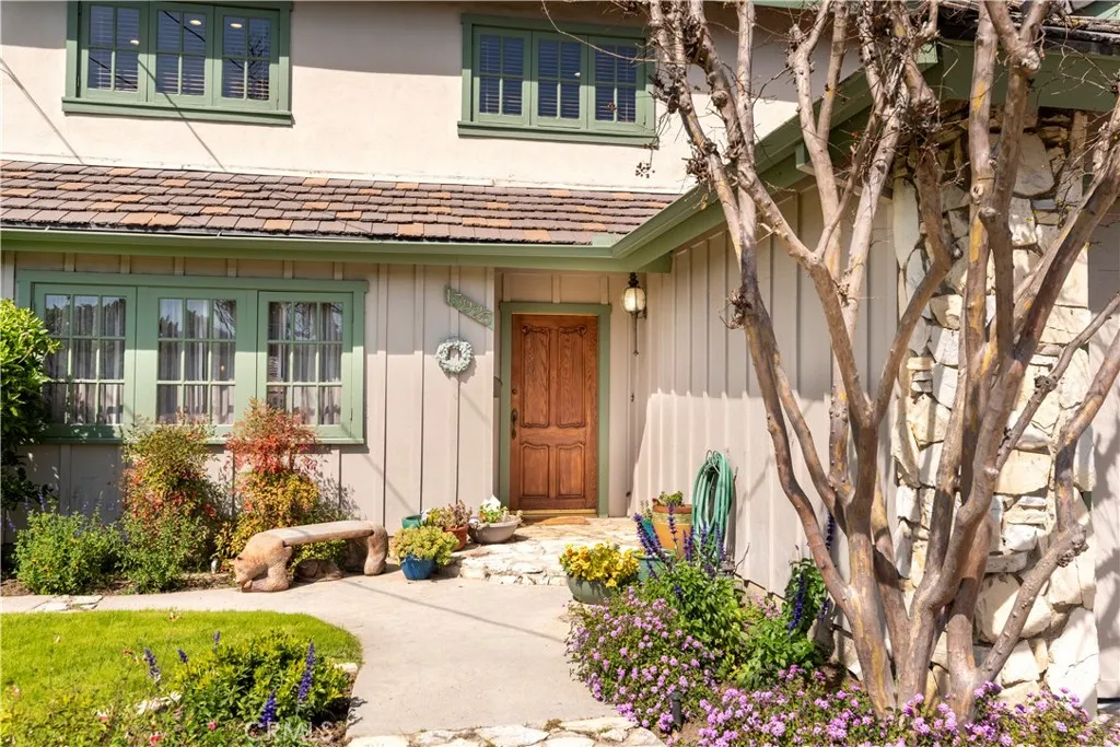 13925 Branton Place, Sherman Oaks, California 91423 home-pic-2