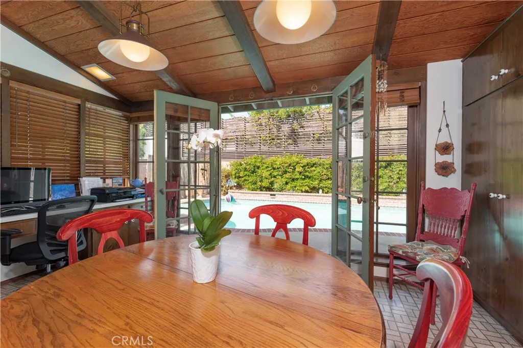 13925 Branton Place, Sherman Oaks, California 91423 home-pic-14