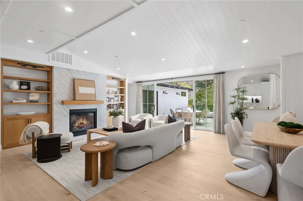 3143 Bonn Drive, Laguna Beach, California 92651 home-pic-0