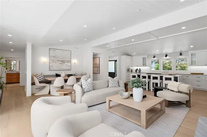 3143 Bonn Drive, Laguna Beach, California 92651