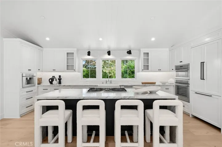 3143 Bonn Drive, Laguna Beach, California 92651