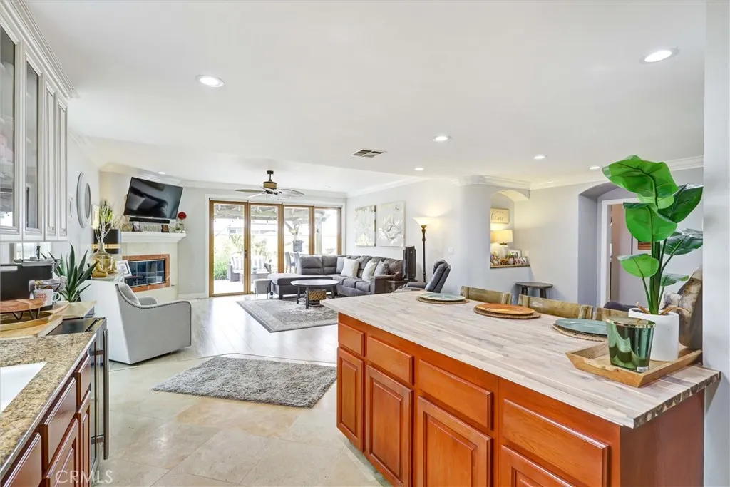 22921 Adolph Avenue, Torrance, California 90505 home-pic-17