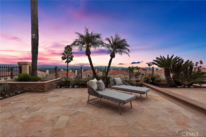 20 Coronado Pointe, Laguna Niguel, California 92677