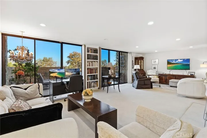 24055 Paseo Del Lago 107, Laguna Woods, California 92637