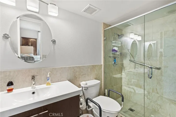 24055 Paseo Del Lago 107, Laguna Woods, California 92637