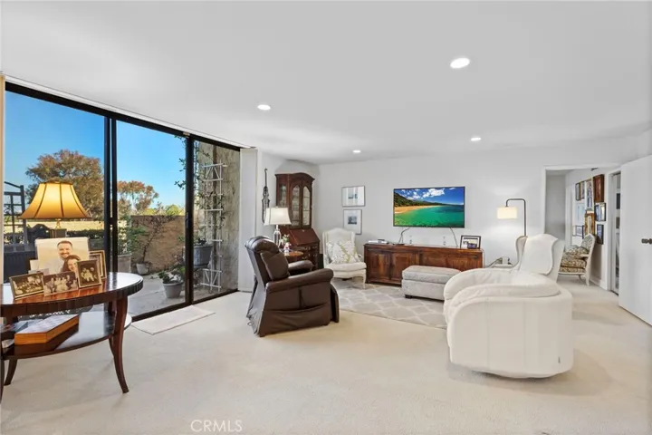 24055 Paseo Del Lago 107, Laguna Woods, California 92637