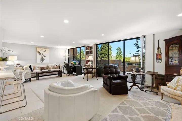 24055 Paseo Del Lago 107, Laguna Woods, California 92637