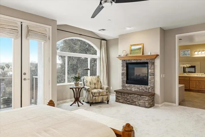 766 Gretna Green Way, Escondido, California 92025
