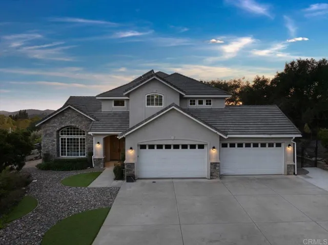 766 Gretna Green Way, Escondido, California 92025