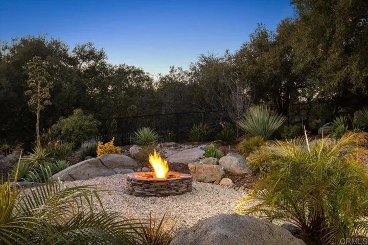 766 Gretna Green Way, Escondido, California 92025