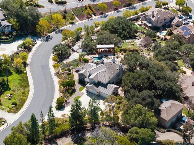 766 Gretna Green Way, Escondido, California 92025