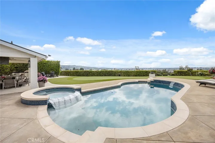 6452 Acacia Lane, Yorba Linda, California 92886