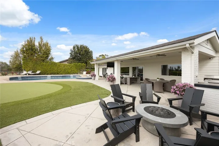 6452 Acacia Lane, Yorba Linda, California 92886