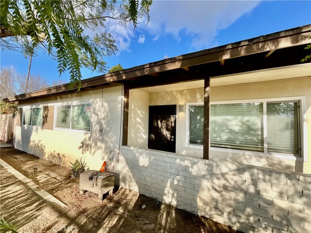 2695 Madison Street, San Bernardino, California 92407 home-pic-2