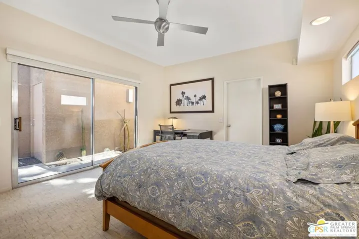 686 Dunes Court, Palm Springs, California 92264