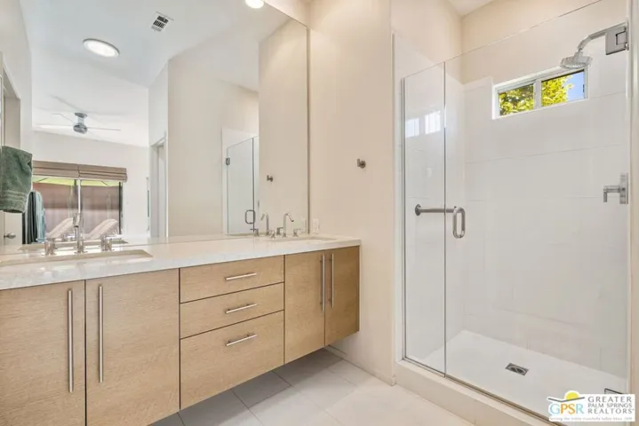 686 Dunes Court, Palm Springs, California 92264