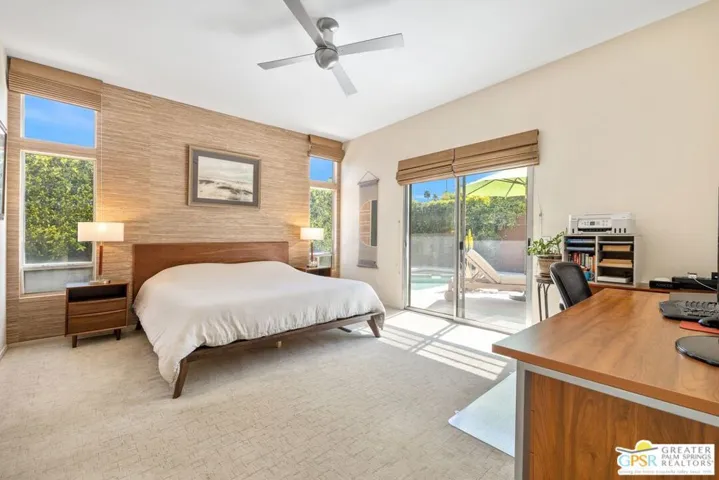 686 Dunes Court, Palm Springs, California 92264