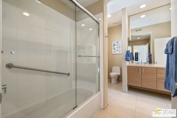 686 Dunes Court, Palm Springs, California 92264