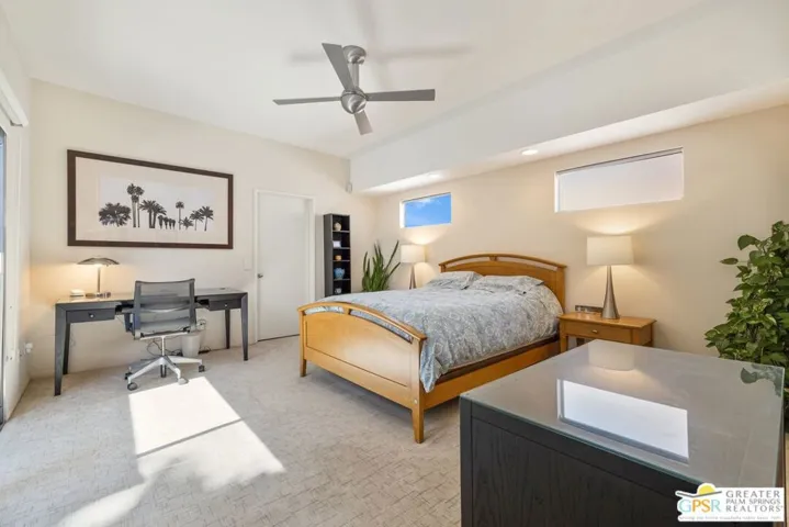 686 Dunes Court, Palm Springs, California 92264