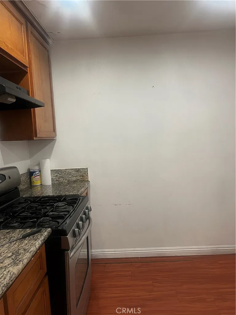 904 S Del Mar Avenue, San Gabriel, California 91776 home-pic-11