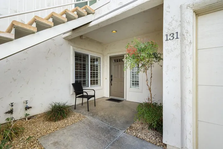 10-web-or-mls-LFDesertFalls_OPMG_0325_01