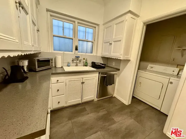 1206 S Alfred Street, Los Angeles, California 90035