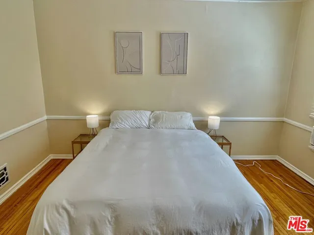 1206 S Alfred Street, Los Angeles, California 90035