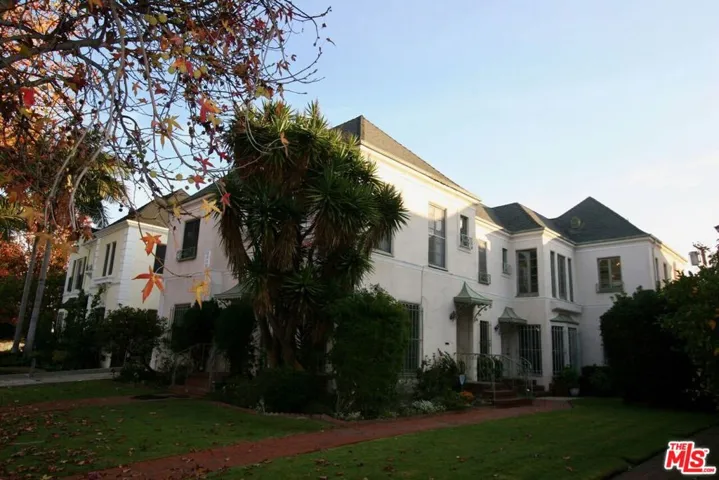 1206 S Alfred Street, Los Angeles, California 90035