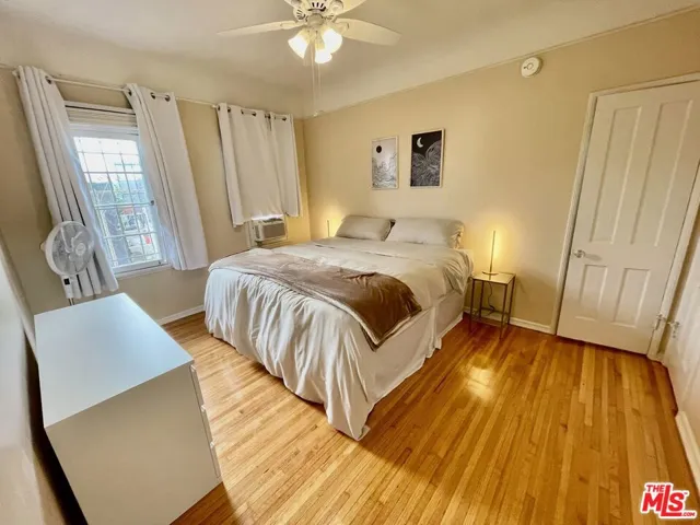 1206 S Alfred Street, Los Angeles, California 90035