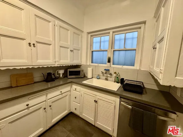 1206 S Alfred Street, Los Angeles, California 90035
