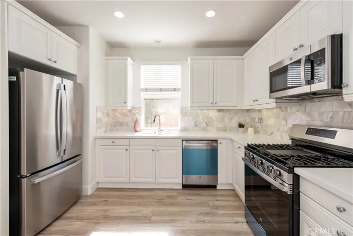 94 Chantilly, Irvine, California 92620