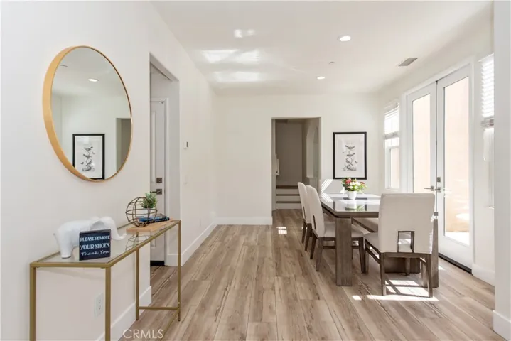 94 Chantilly, Irvine, California 92620