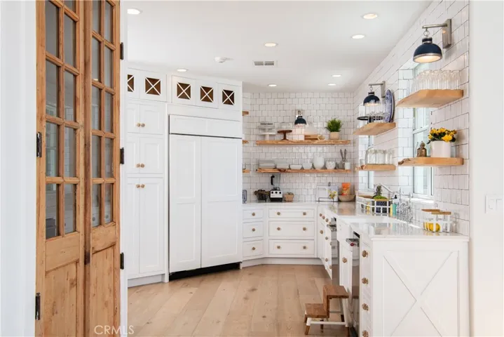 1160 Morningside Drive, Laguna Beach, California 92651
