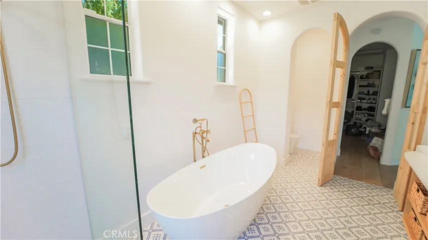 1160 Morningside Drive, Laguna Beach, California 92651