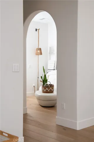 1160 Morningside Drive, Laguna Beach, California 92651