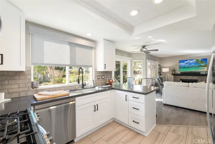 796 Viewpoint Street, Upland, California 91784
