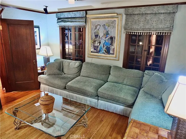 3320 East 1st Street, Long Beach, California 90803