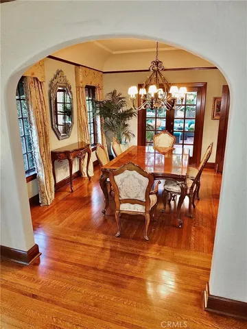 3320 East 1st Street, Long Beach, California 90803