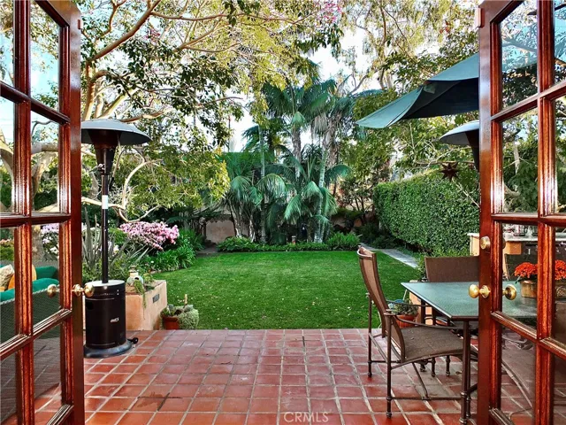 3320 East 1st Street, Long Beach, California 90803