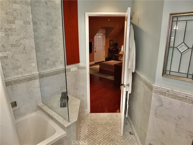 3320 East 1st Street, Long Beach, California 90803