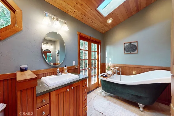 2490 Parkland Terrace, San Luis Obispo, California 93401