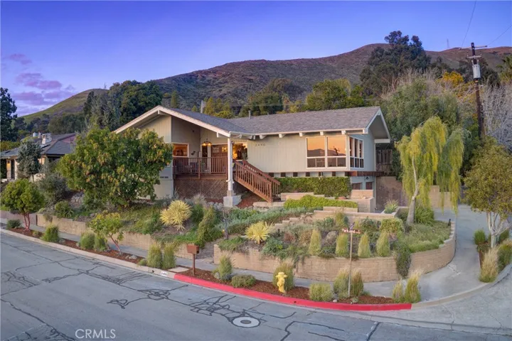 2490 Parkland Terrace, San Luis Obispo, California 93401